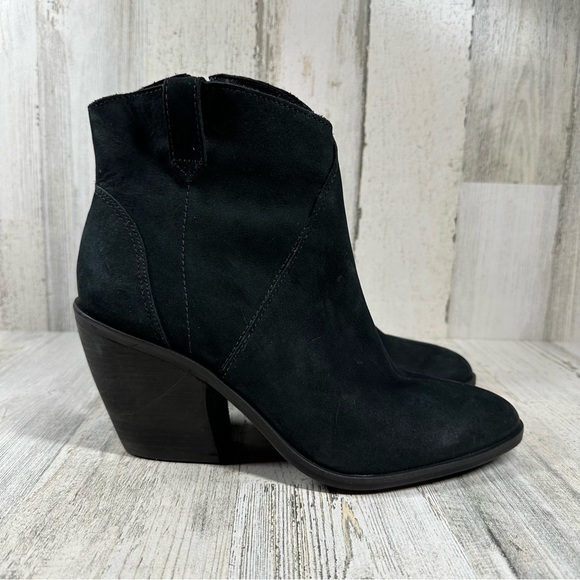 NEW Lucky Brand Loxona Black Leather Block Heel Ankle Boots #1033 - Picture 9 of 13